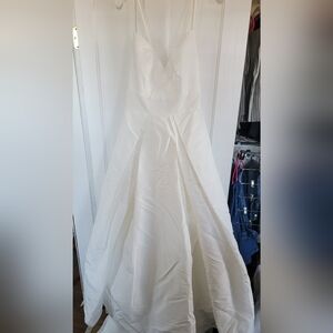 Elegant White Dress